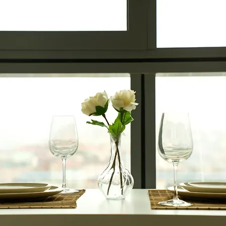 Skyland - 28th Floor Luxury Loft