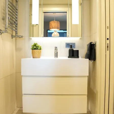 Skyland - 28th Floor Luxury Loft 이스탄불